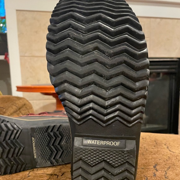 Sorel - Joan of Arctic waterproof boots - LIKE NEW - Picture 3 of 4